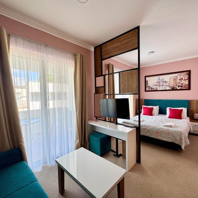 Hotel Halibas - Apartman Tipa "Suite" sa Pogledom na Bazen - 25