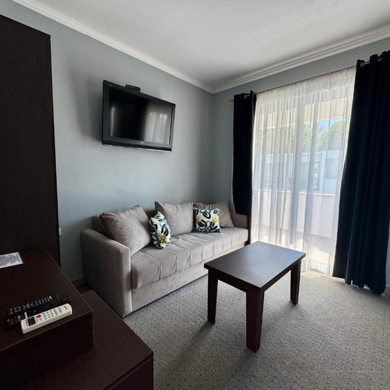 Hotel Halibas - Apartman Tipa "Suite" sa Pogledom na Bazen - 31