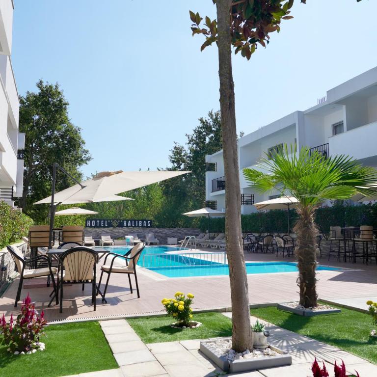 Hotel Halibas - Apartman Tipa "Suite" sa Pogledom na Bazen - 35