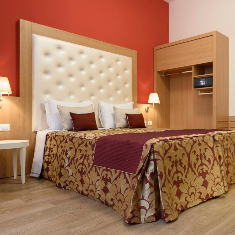 Navona Luxury Guesthouse - Camera Matrimoniale Deluxe con 1 Letto Supplementare - 12