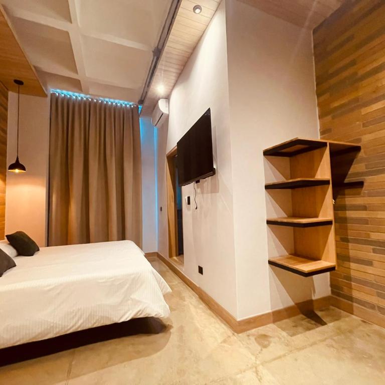 Hotel Boutique Obelisco - Deluxe King Room - 11