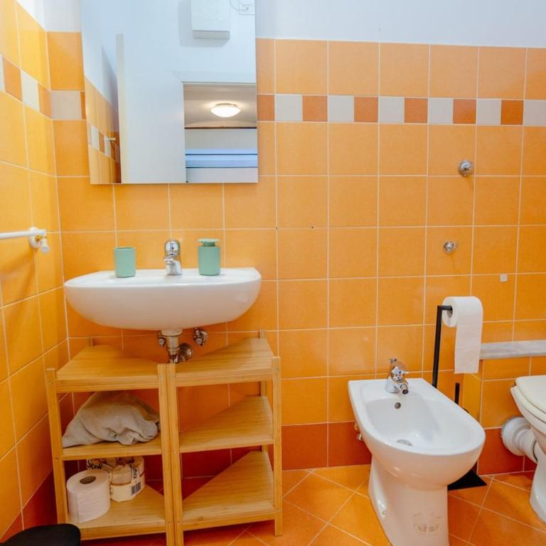 2-minute walk to the center -2 rooms in Carignano - Appartamento con 2 Camere da Letto - 17