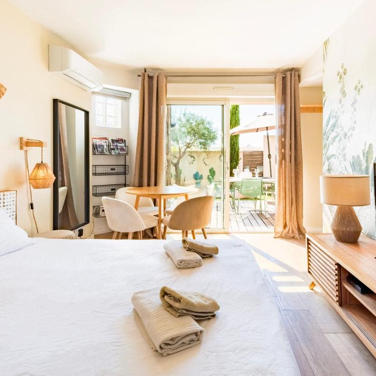 COCOON IN CASSIS - Appartement avec Terrasse - 9