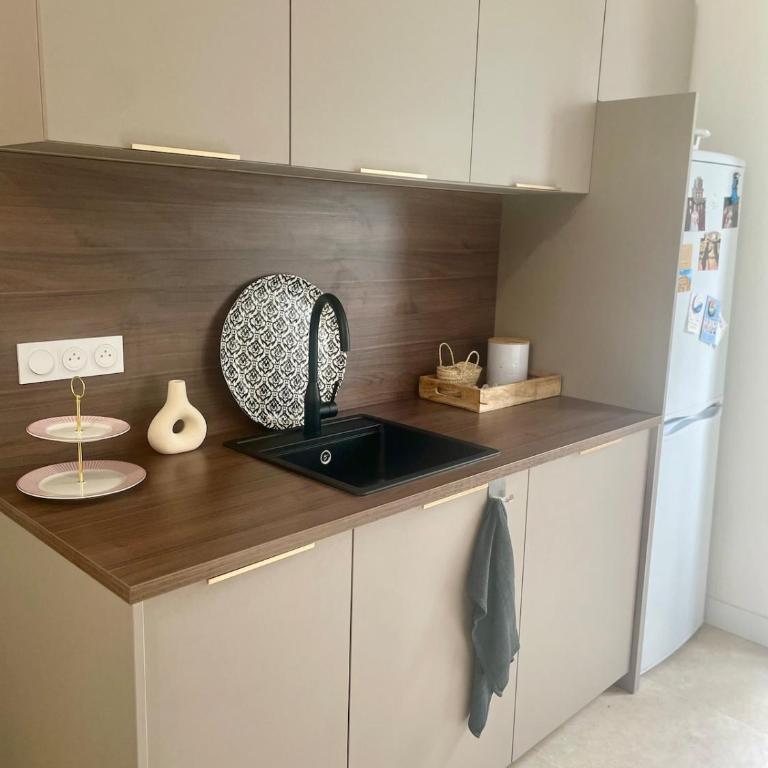 Cozy place - Bordure de Garonne & Stade Toulousain - One-Bedroom Apartment - 12