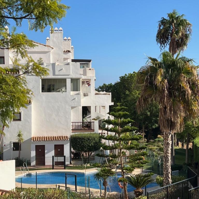 Finca San Antonio Two Bedroom apartment with swimming pool - Apartamento Deluxe de 2 dormitorios con vistas al jardín - 27