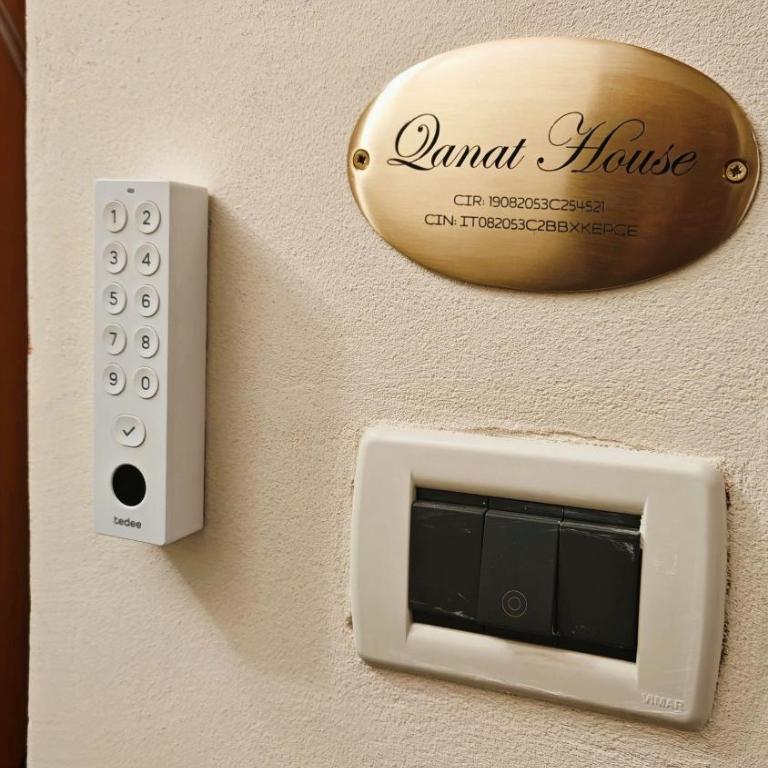 Qanat House con Terrazzo Privato - Appartamento Deluxe con 1 Camera da Letto e Vista Giardino - 32