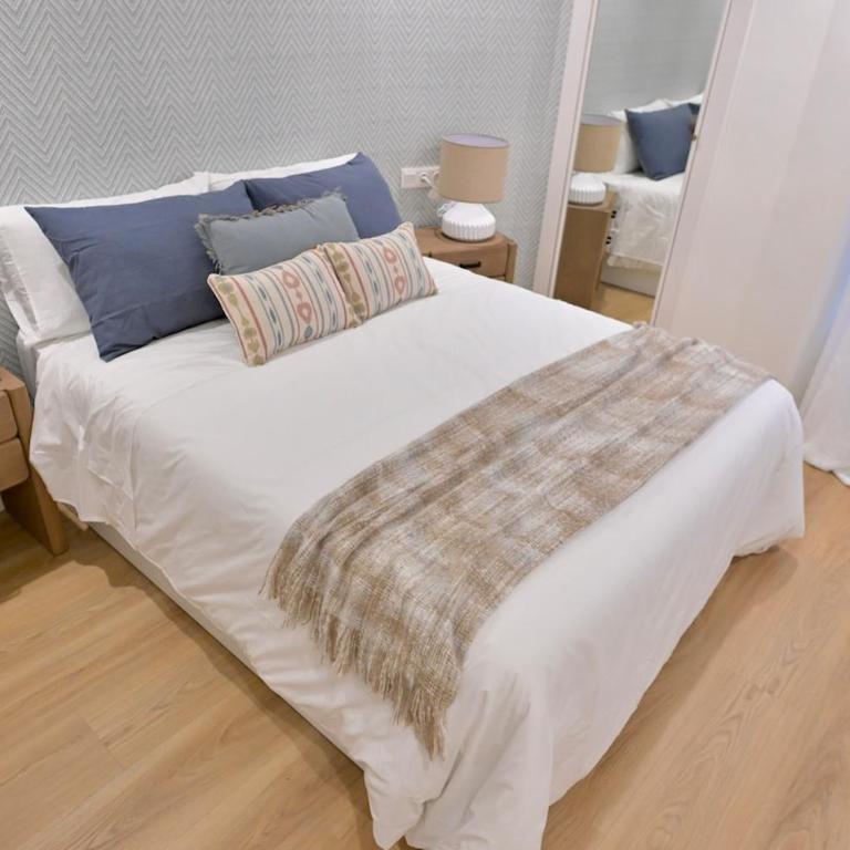 Clavero Suite - Two-Bedroom Studio Apartment - 2