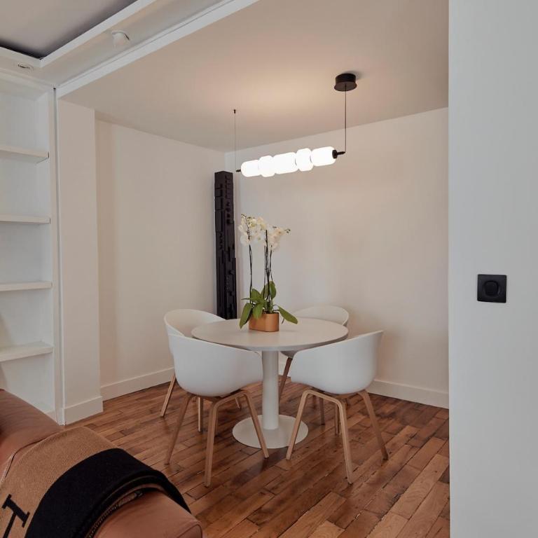 Appartement élégant en plein centre de Paris - Two-Bedroom Apartment - 8