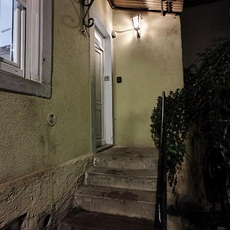 Banksy centre-ville, place de l'étoile - One-Bedroom Apartment - 15