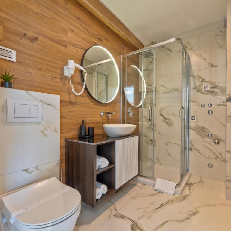 Villa Di Montagna wellness & spa - Apartment with Balcony - 12