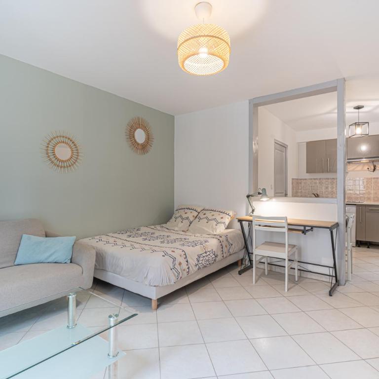 L'escapade Sauge - Welc'Home - Proche gare et centre-ville, WIFI, calme et confort - Appartamento con 1 Camera da Letto - 1