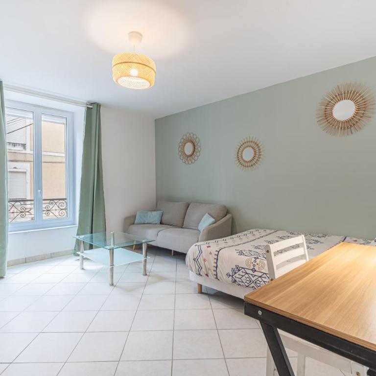 L'escapade Sauge - Welc'Home - Proche gare et centre-ville, WIFI, calme et confort - Appartamento con 1 Camera da Letto - 4
