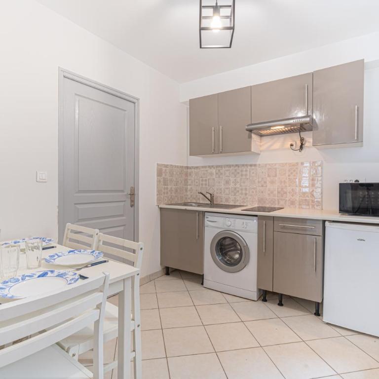 L'escapade Sauge - Welc'Home - Proche gare et centre-ville, WIFI, calme et confort - Appartamento con 1 Camera da Letto - 3