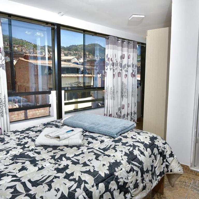 Apartamento céntrico a 15 min de Plaza de Armas, tres habitaciones - Apartamento de 3 dormitorios - 6