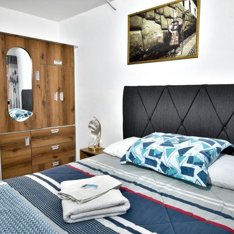 Apartamento céntrico a 15 min de Plaza de Armas, tres habitaciones - Apartamento de 3 dormitorios - 3