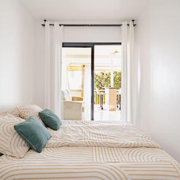 Luxury Apartment with Sea View and Private Beach Access - Appartement 1 Chambre - 15