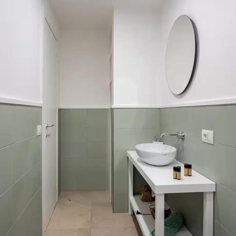 OrangeSun Holiday Home x12 with parking - Casa con 5 Camere da Letto - 32