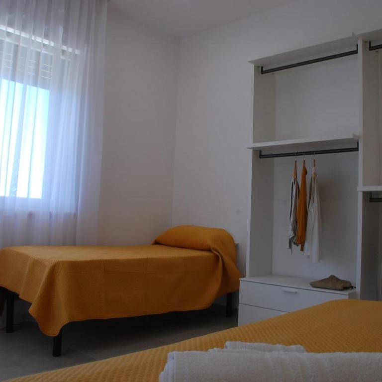 OrangeSun Holiday Home x12 with parking - Casa con 5 Camere da Letto - 20