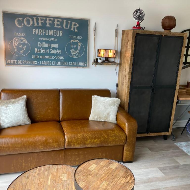 Studio neuf déco vintage face mer,terrasse ,jardin,wifi,parking sous-sol privé - One-Bedroom Apartment - 5