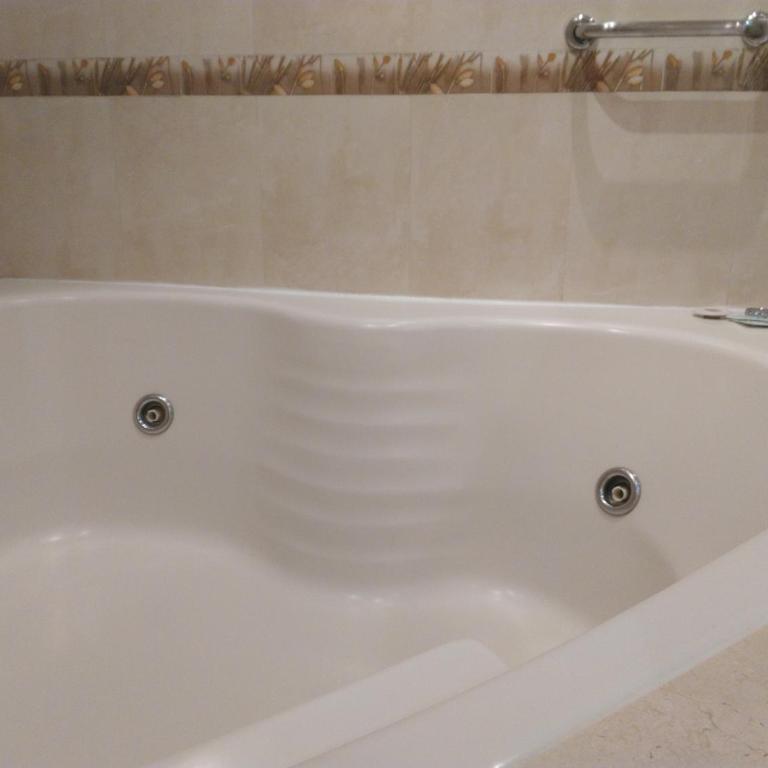 Hotel A&B Internacional - Suite con bañera de hidromasaje - 11