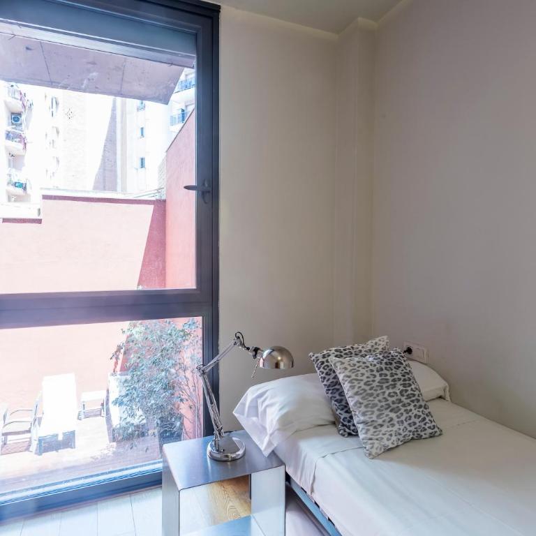 Apartments with Shared Rooftop Pool & Terrace in Barcelona - Apartment mit Terrasse - 10