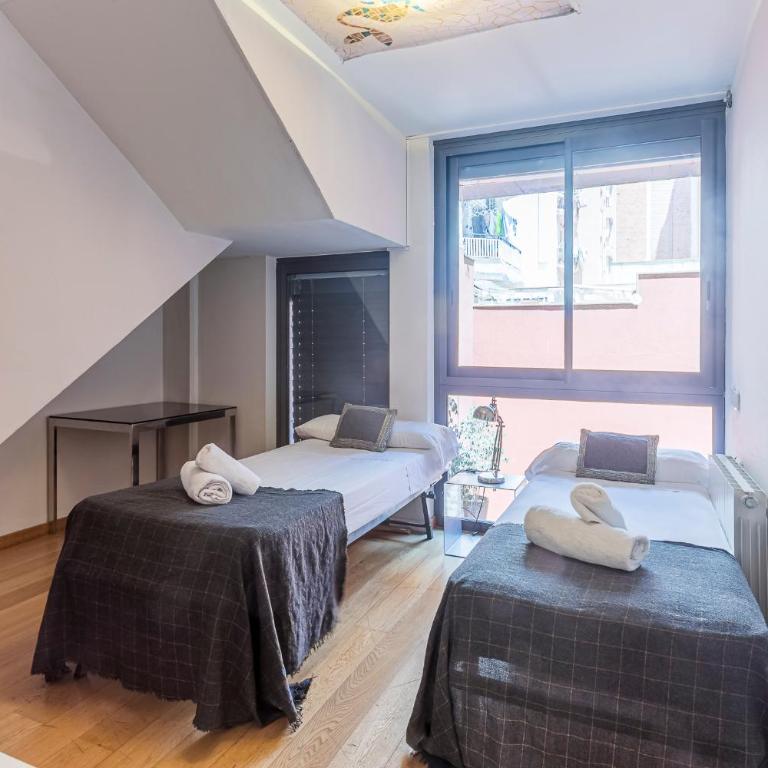 Apartments with Shared Rooftop Pool & Terrace in Barcelona - Apartment mit Terrasse - 19