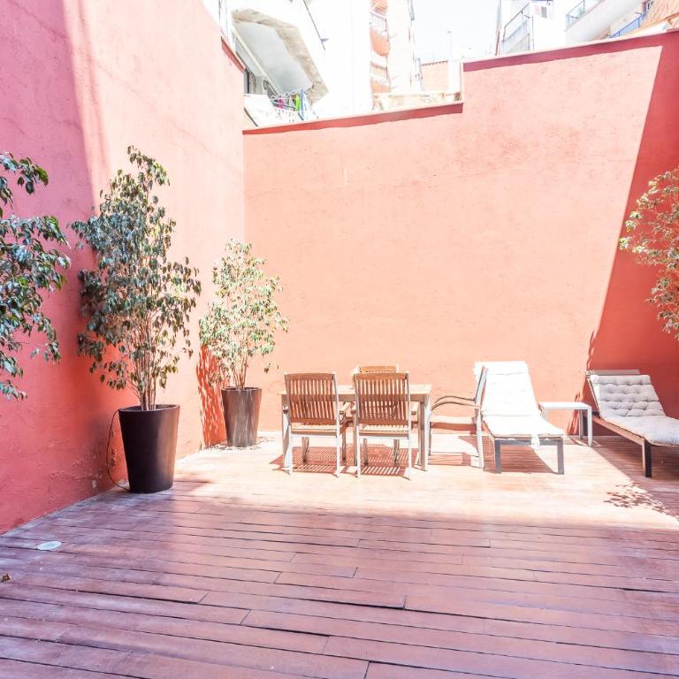 Apartments with Shared Rooftop Pool & Terrace in Barcelona - Apartment mit Terrasse - 33