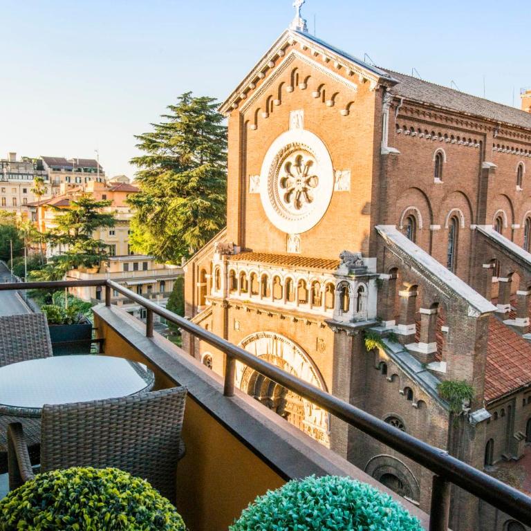 Residenza Monfy - Camera Matrimoniale/Doppia con Letti Singoli con Balcone - 1