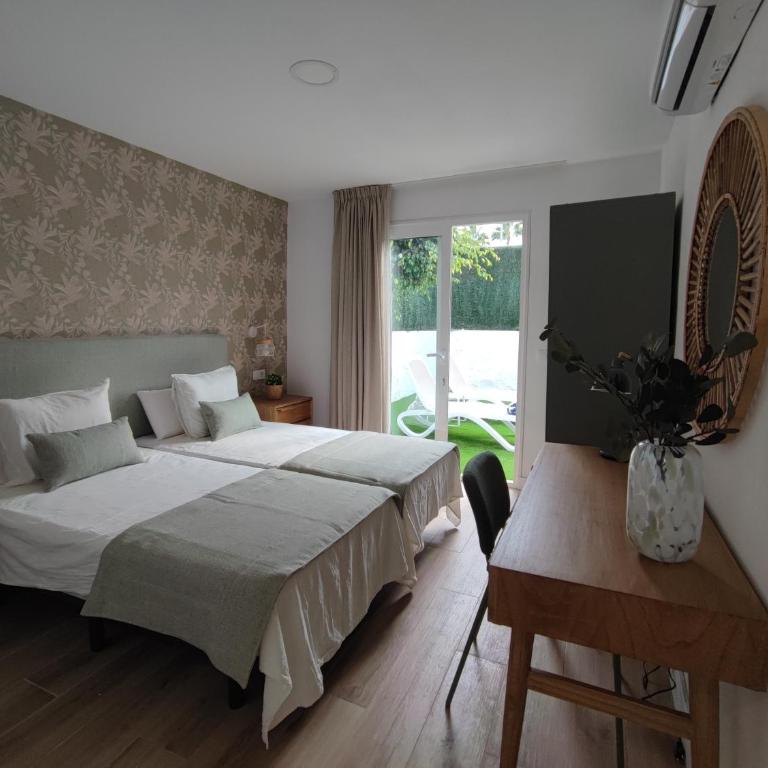 Bungalow con jardín privado junto al Yumbo - Bungalow Superior - 32