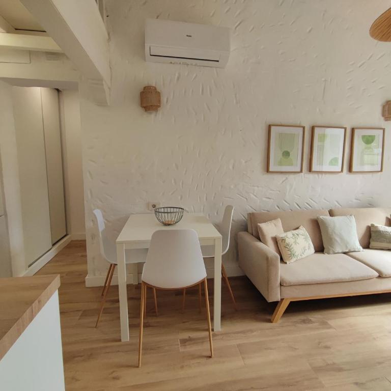 Bungalow con jardín privado junto al Yumbo - Bungalow Superior - 23