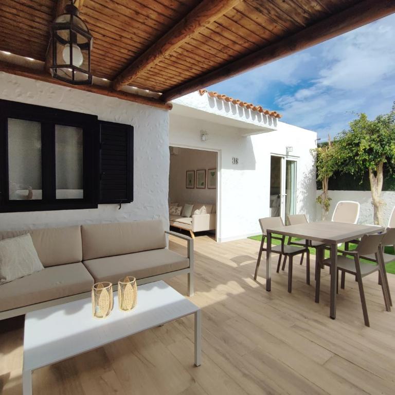 Bungalow con jardín privado junto al Yumbo - Bungalow Superior - 45
