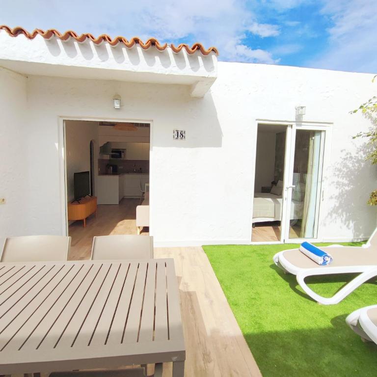 Bungalow con jardín privado junto al Yumbo - Bungalow Superior - 44