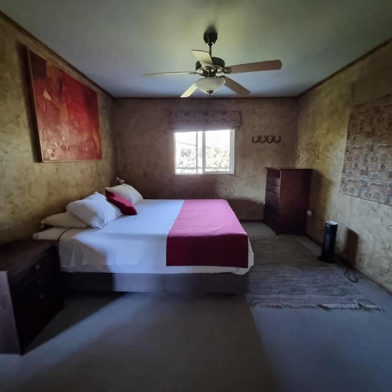 Texas Limache - Two-Bedroom Apartment - 8