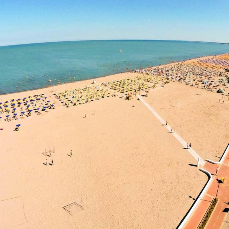 Comfortable beachside apartment in Rosolina - Apartment - 15