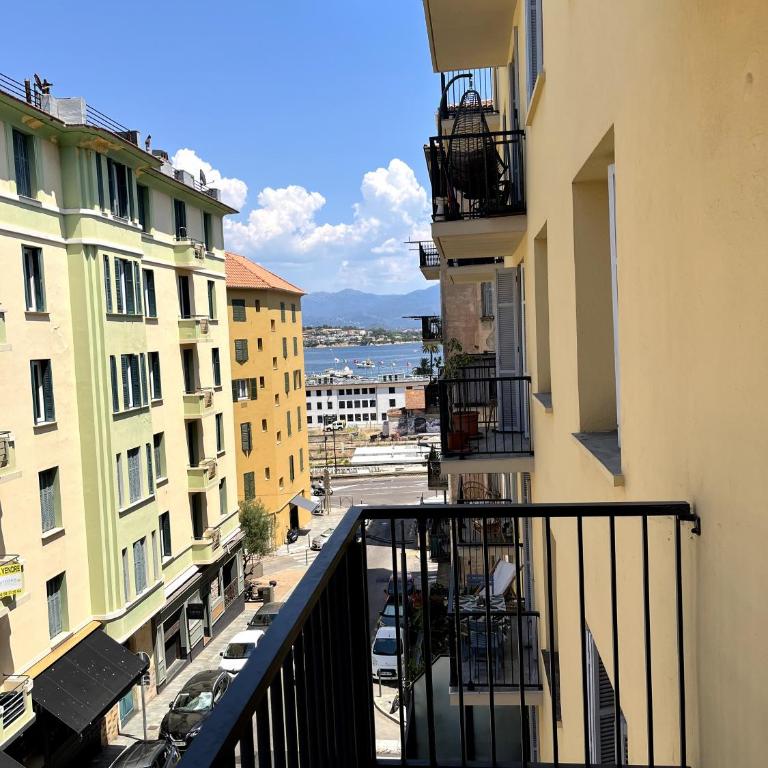 Appartement Ajaccio - Two-Bedroom Apartment - 1