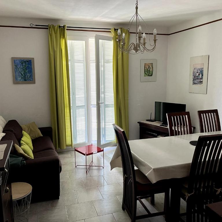 Appartement Ajaccio - Two-Bedroom Apartment - 6