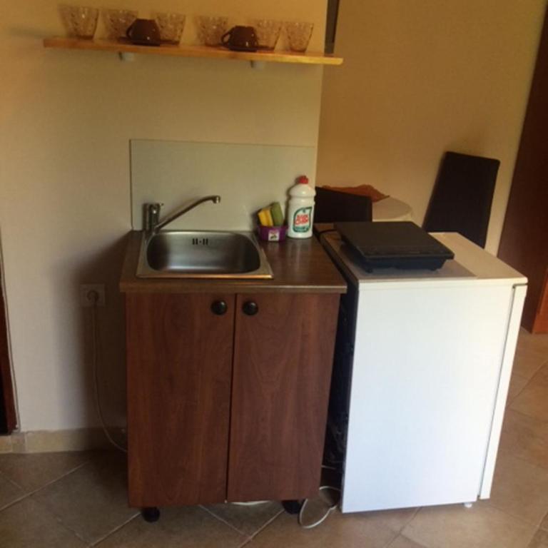 Apartments Lav Costas - Apartment with Pool View - 5
