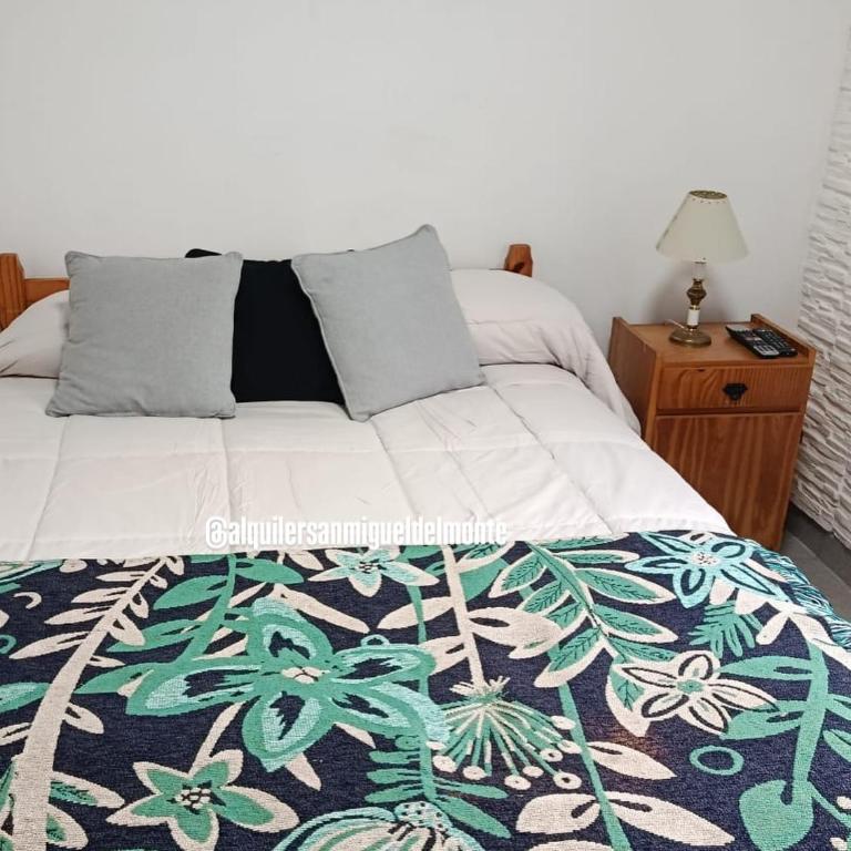 Casa con jardín - Alquiler temporal en Monte - Casa con 1 dormitorio - 12