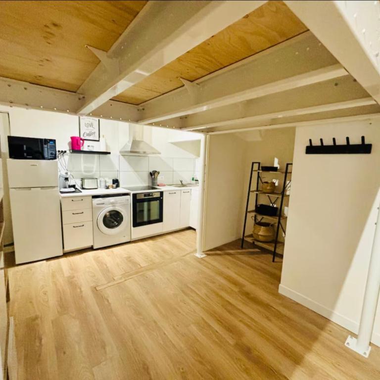 Studio for 4 people Downtown - Apartamento Estudio - 11