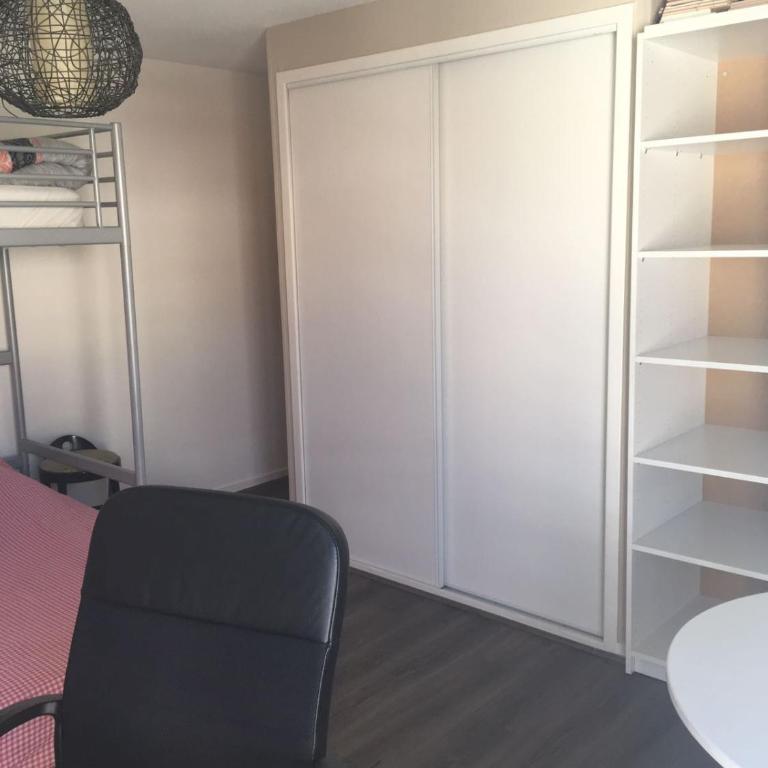 Escala Tolosa - Studio - Split Level - 2