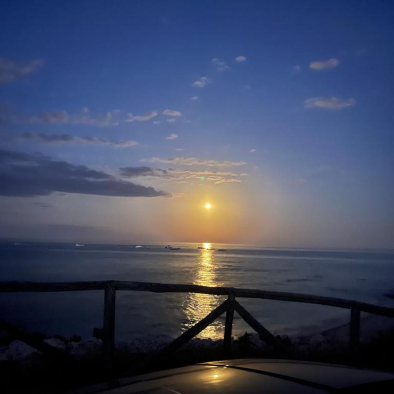 APPARTAMENTI BIANCANEVE by VILLA AUREA CAV - Appartamento con 2 Camere da Letto, Balcone e Vista mare - 36