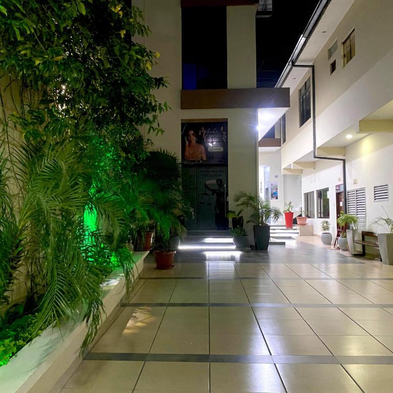 Bello y Céntrico Zona Turística Full Equipado - One-Bedroom Apartment - 38