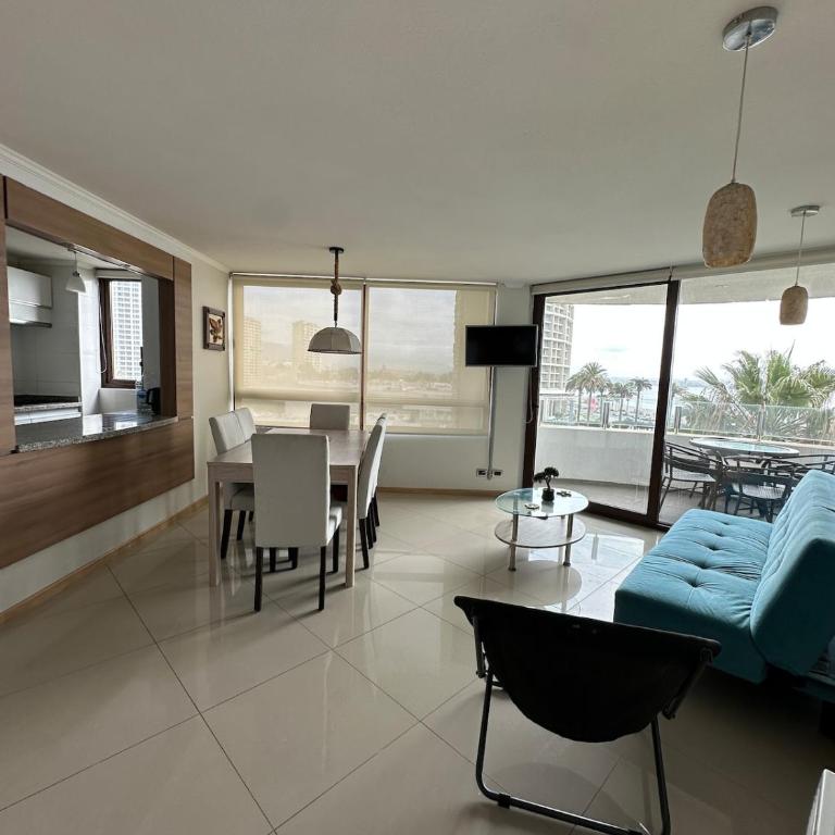Beach front apartment, - Two-Bedroom Apartment - 1