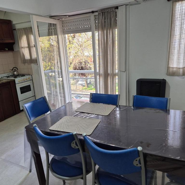 Departamento 1 ambiente a la calle con balcón - Apartamento de 1 dormitorio - 9
