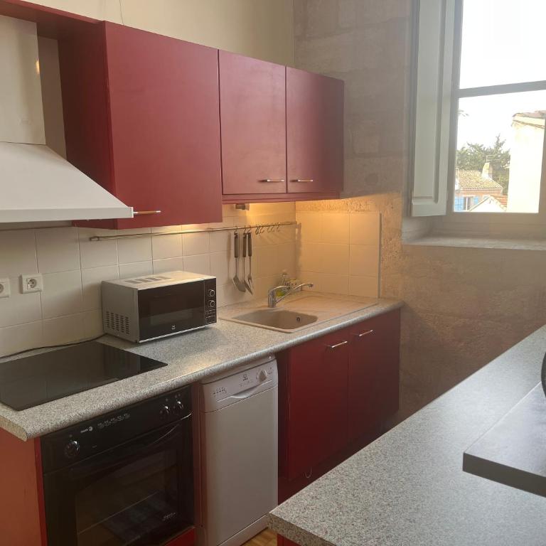 Yani - Grand studio intra-muros cadre exceptionnel - One-Bedroom Apartment - 11