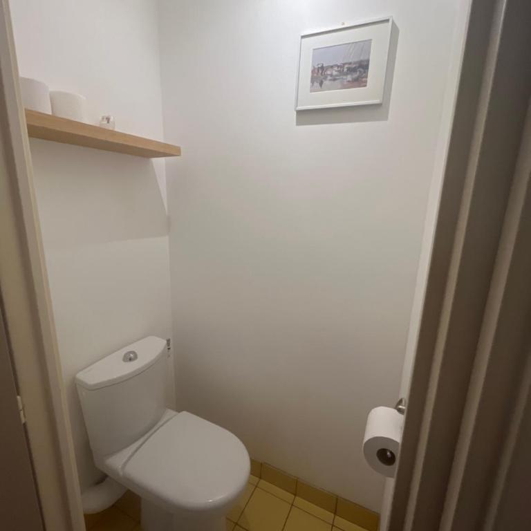 Yani - Grand studio intra-muros cadre exceptionnel - One-Bedroom Apartment - 27
