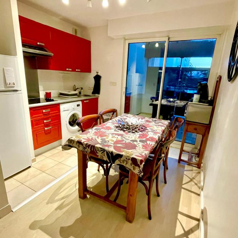 Vue exceptionnelle sur les Tours ! Charme et tranquillité - Appartamento con Vista Mare - 9