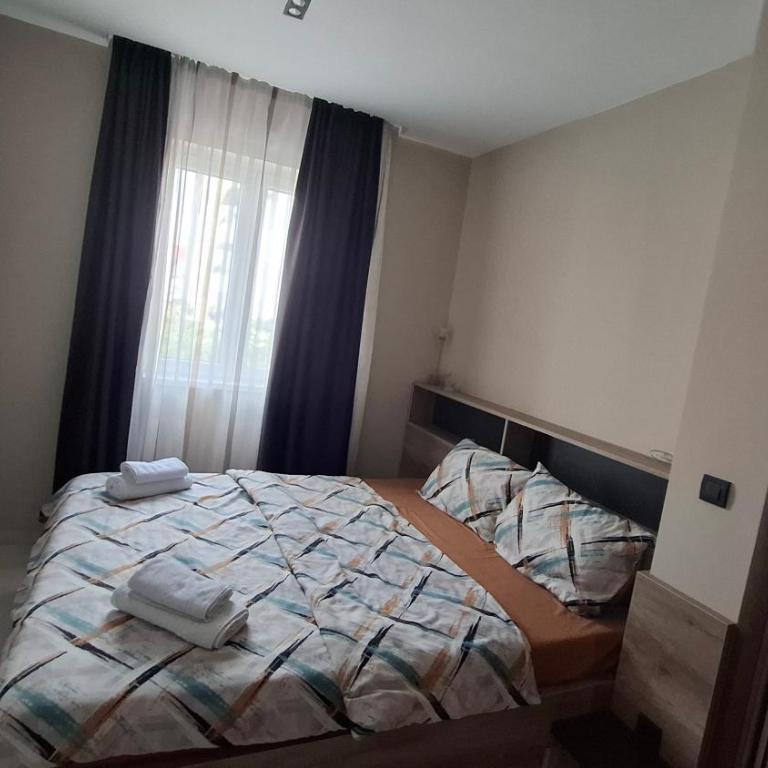 Apartman Laki-M - Three-Bedroom Apartment - 4