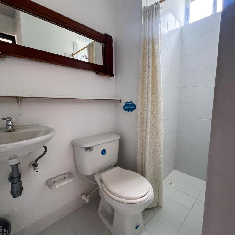 Casa Vacacional en San Jerónimo, Antioquia - Three-Bedroom House - 16