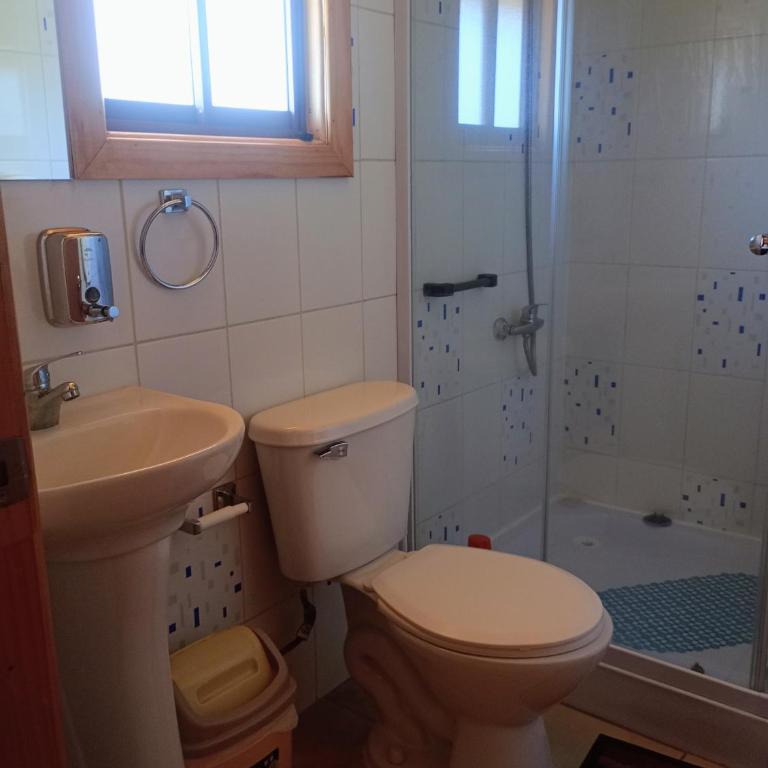 Hostal Villa Portales - Double or Twin Room with Private Bathroom - 2